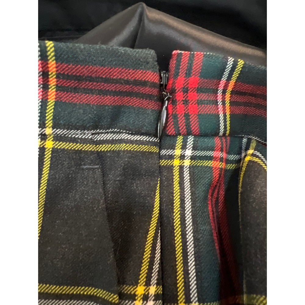 J.Crew Tartan Plaid Wool Blend Slim Trousers Womens 6 Green Red Side Zip Holiday - Picture 9 of 12